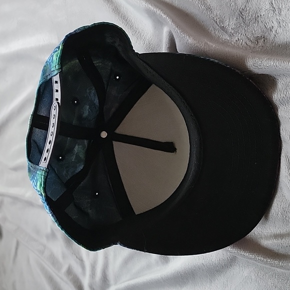 Multicolored Snapback Hat - Picture 3 of 3